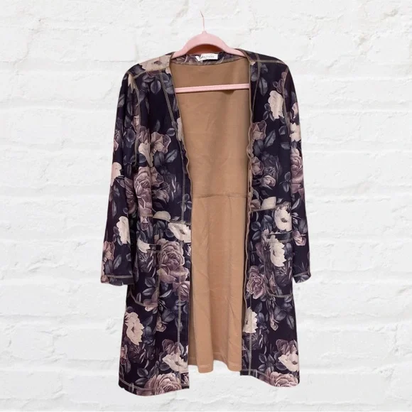 Anthropologie Solitaire Dark Purple Faux Suede Floral Kimono Jacket - Picture 2 of 11